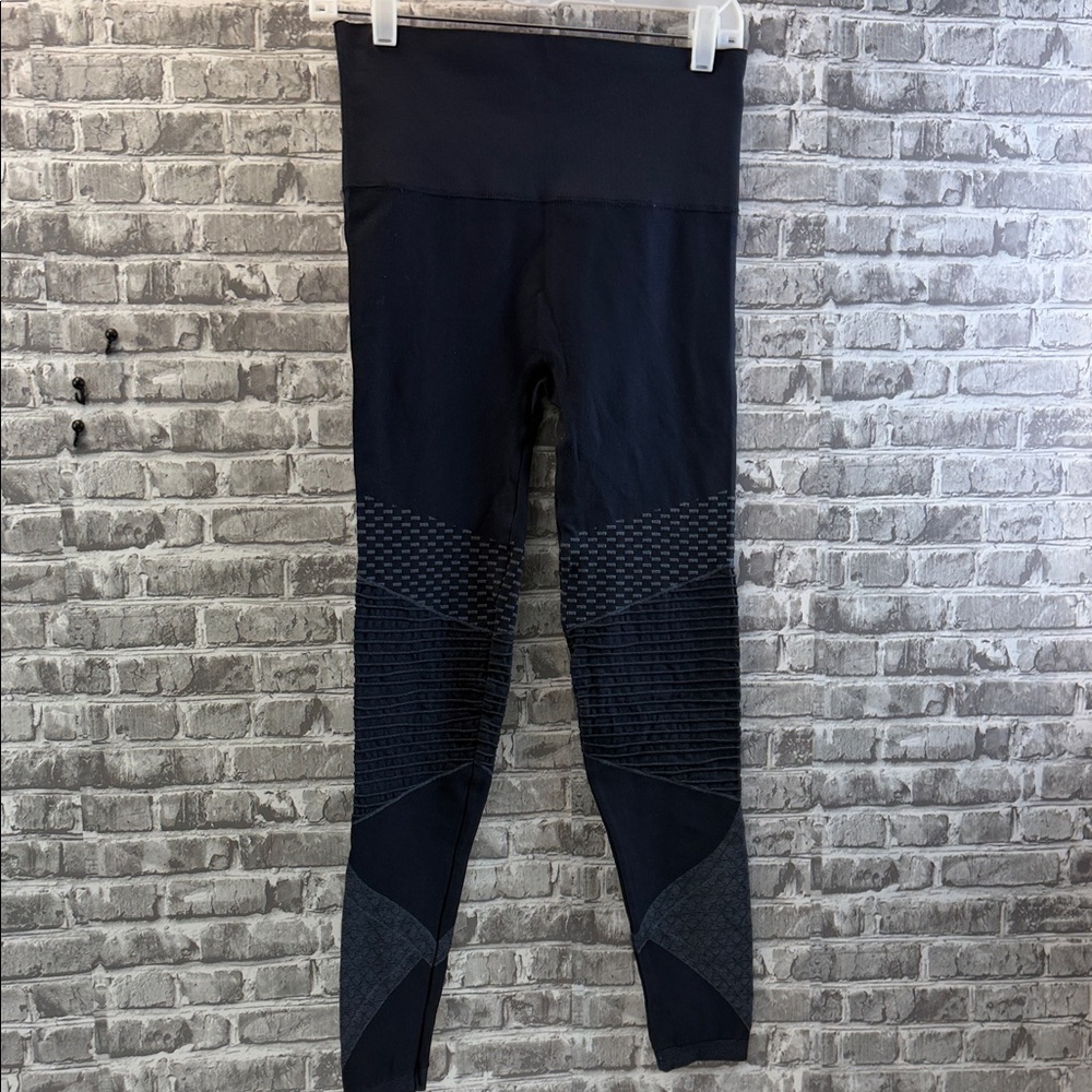 SPANX‎ Patterned Leggings